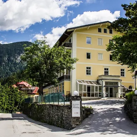 Kur&ferien Helenenburg Otel 3*